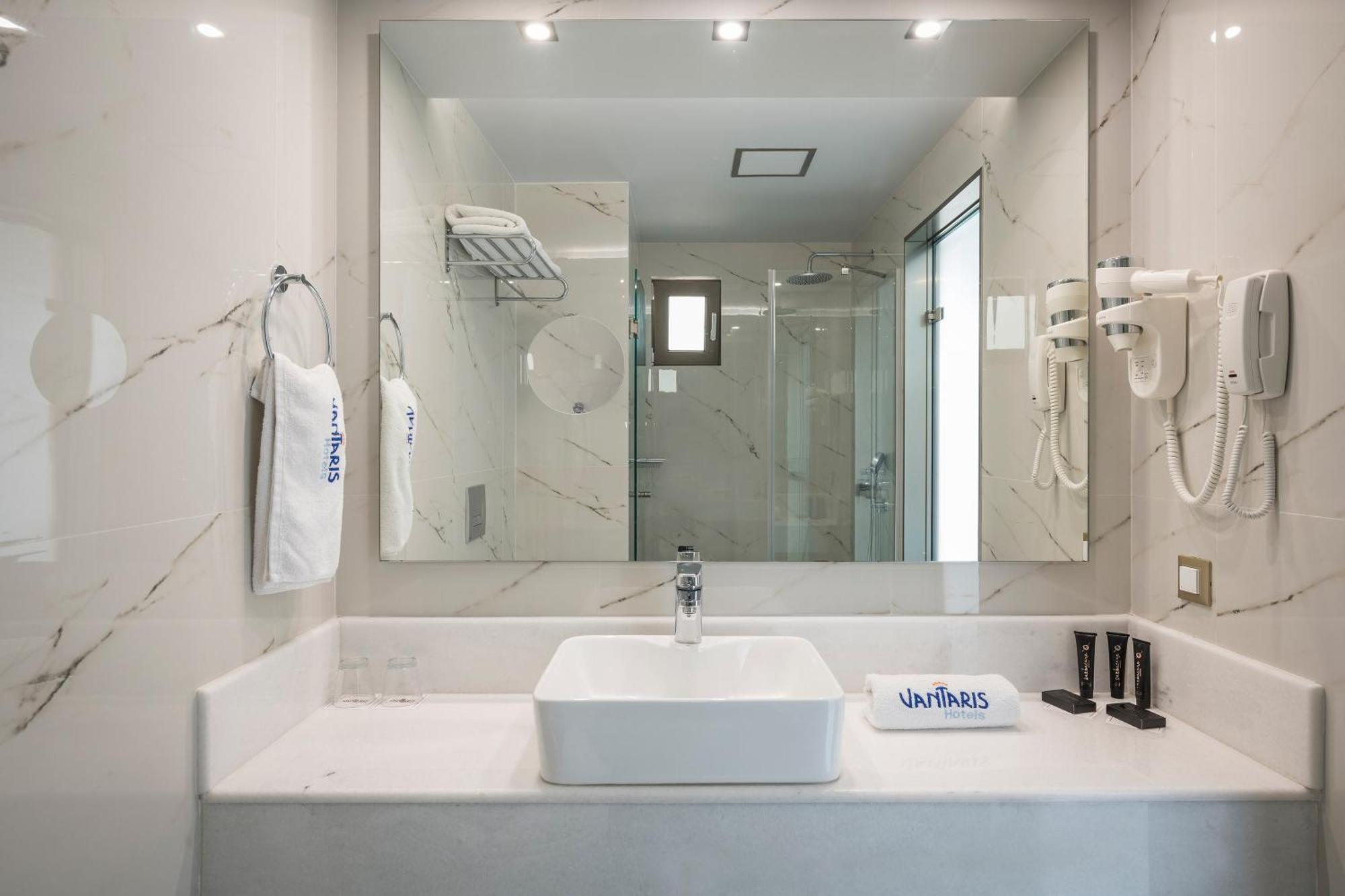 Vantaris Blue Adults Only جورجيوبوليس المظهر الخارجي الصورة